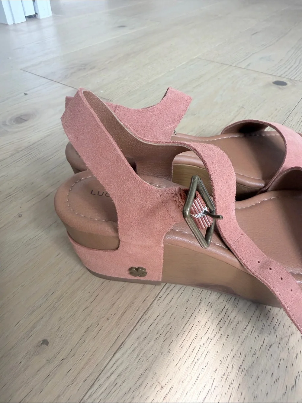 Lucky Brand Dusty rust color  Suede Wedge Sandals